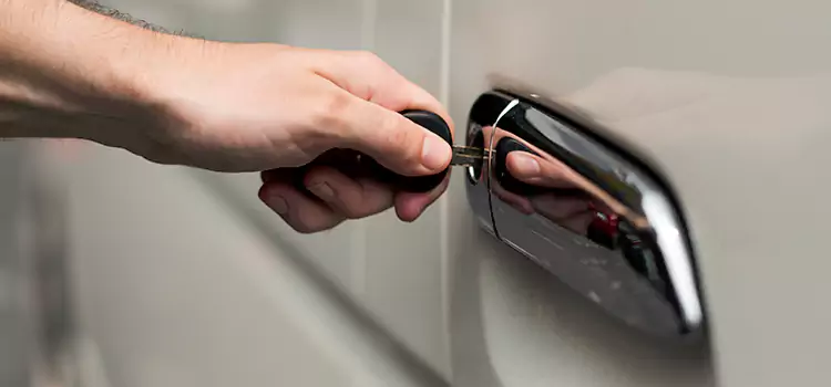Why Choose Our Auto Locksmith Team in Oswego, IL?