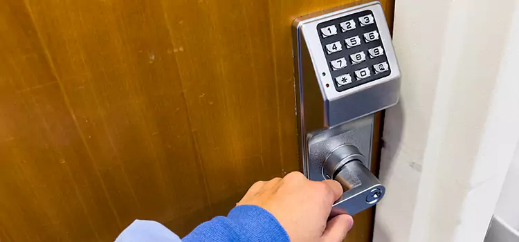 Why Choose Us for Your Keypad Lock Needs in Oswego, IL?